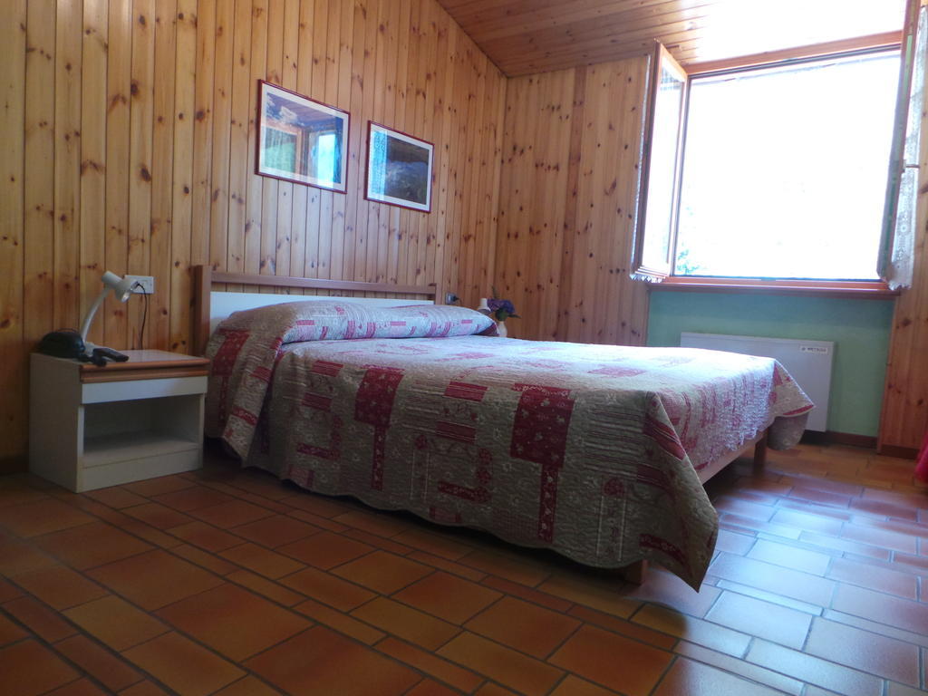 Hotel Corona Branzi Camera foto